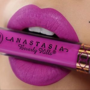 ABH LIQUID LIPSTICK 👄